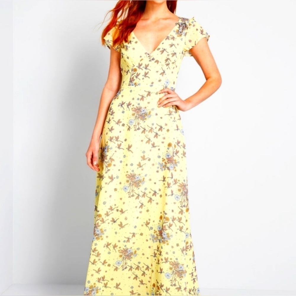NWT ModCloth Your Flowing Places Maxi Dress Yellow Dragonfly print size 4